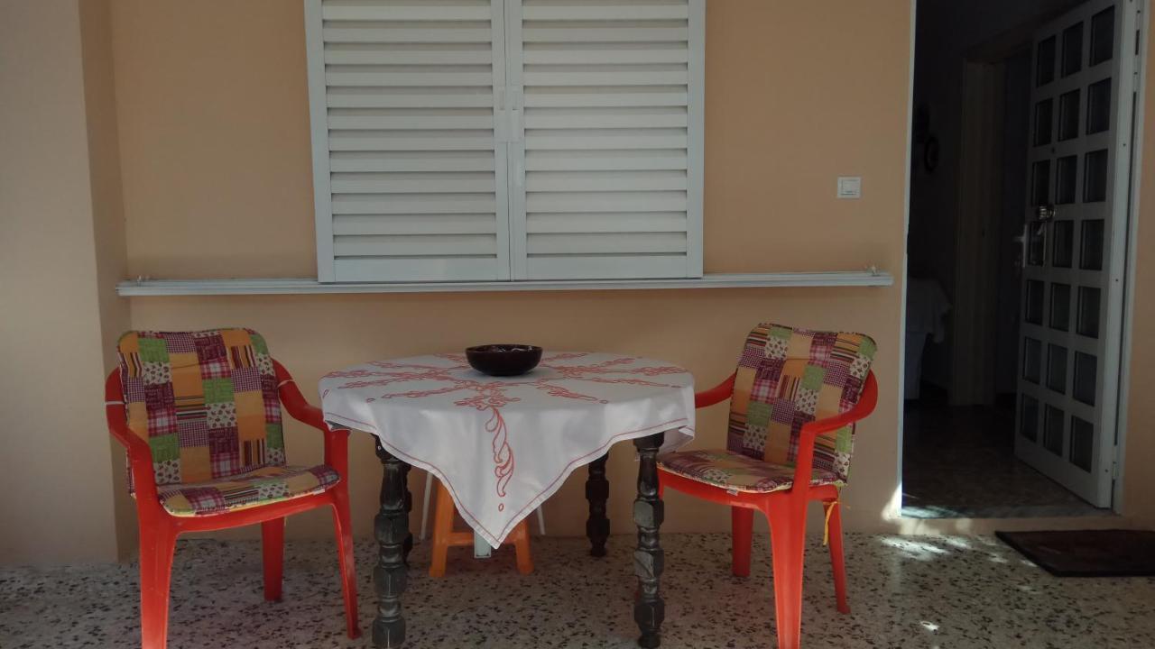 Lena'S Sweet Home Artemida  Exterior foto
